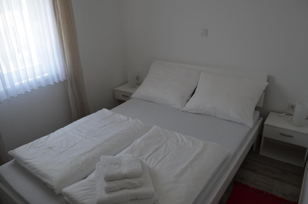 Apartments Susec Башка Екстер'єр фото